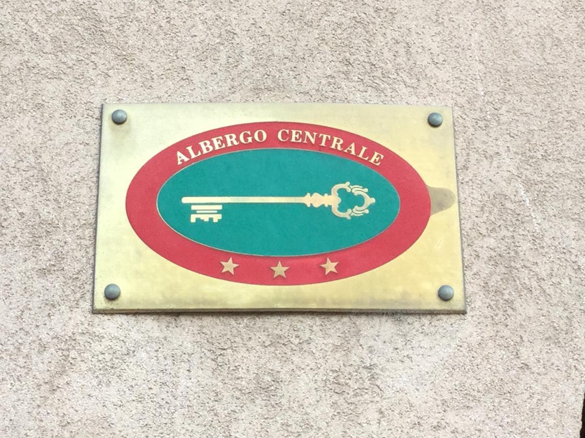 Hotel Centrale Este Luaran gambar