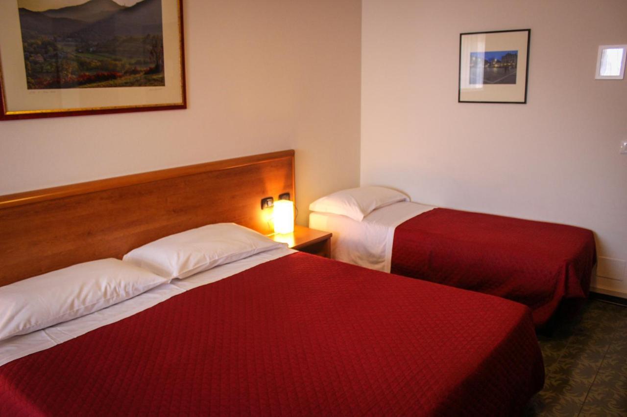 Hotel Centrale Este Luaran gambar